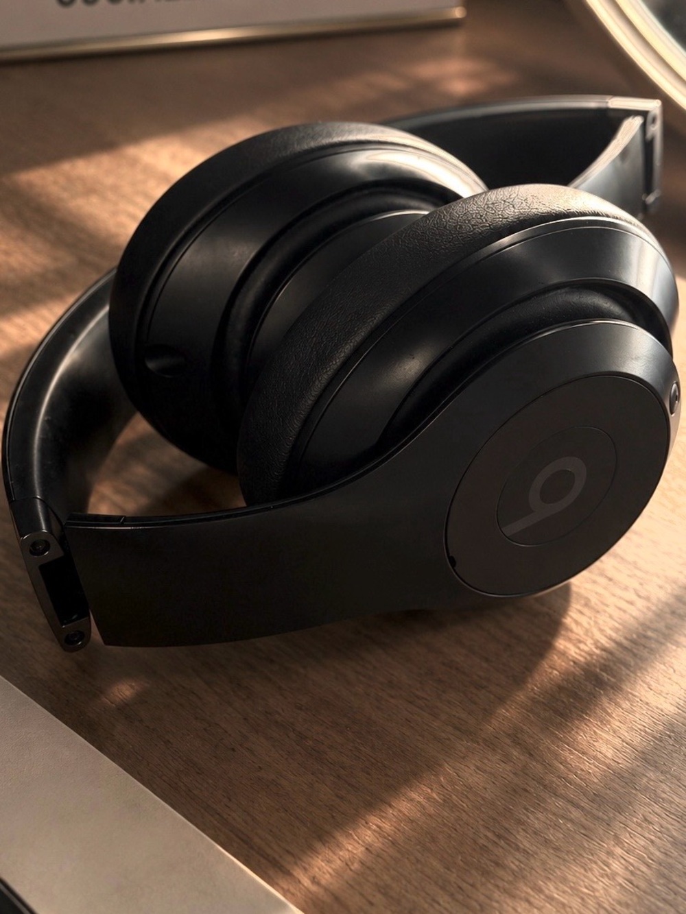 Beats by Dre Matte Black Over-Ear Wireless Headphones